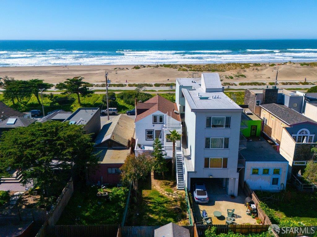 Detail Gallery Image 3 of 37 For 1738 Great Highway, San Francisco,  CA 94122 - 3 Beds | 1 Baths