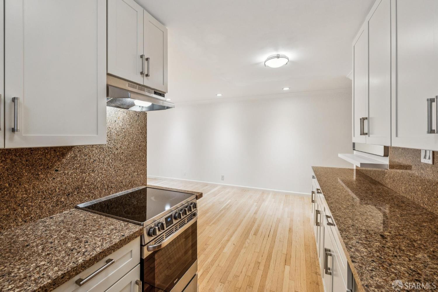 Detail Gallery Image 12 of 22 For 2077 Jackson St #7,  San Francisco,  CA 94109 - 1 Beds | 1 Baths