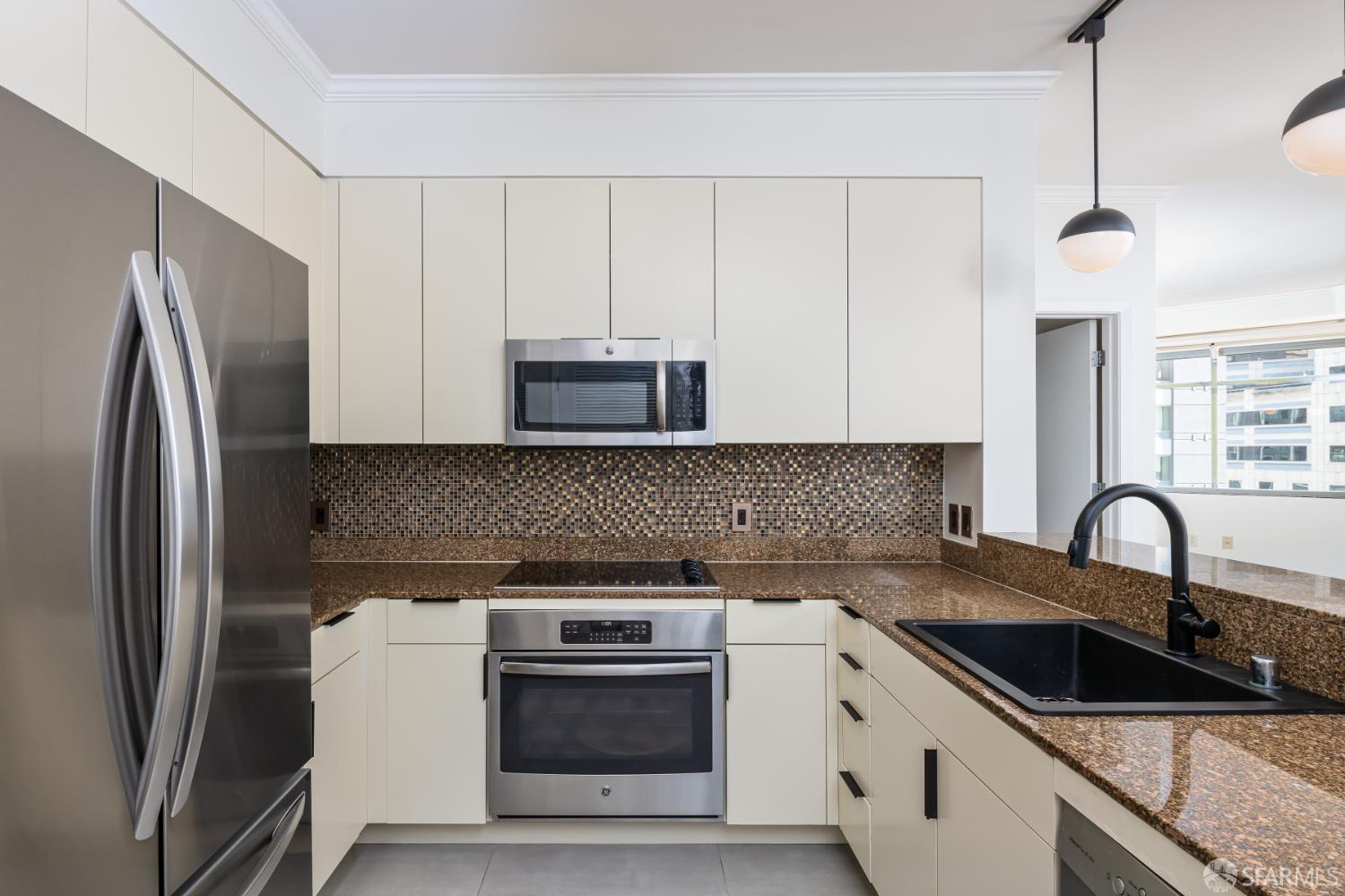 Detail Gallery Image 8 of 45 For 246 2nd St #1006,  San Francisco,  CA 94105 - 2 Beds | 2 Baths