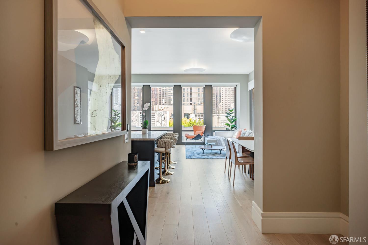 Photo #5: 426109816 Listing: Photo #5