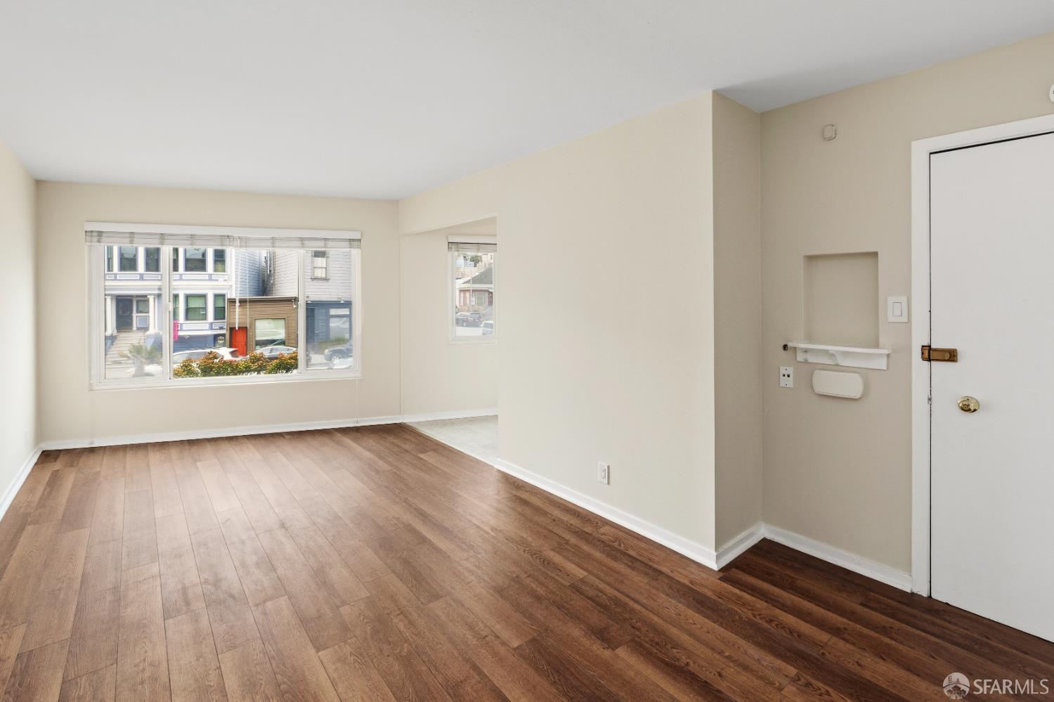 Detail Gallery Image 10 of 13 For 100 30th St, San Francisco,  CA 94110 - – Beds | – Baths