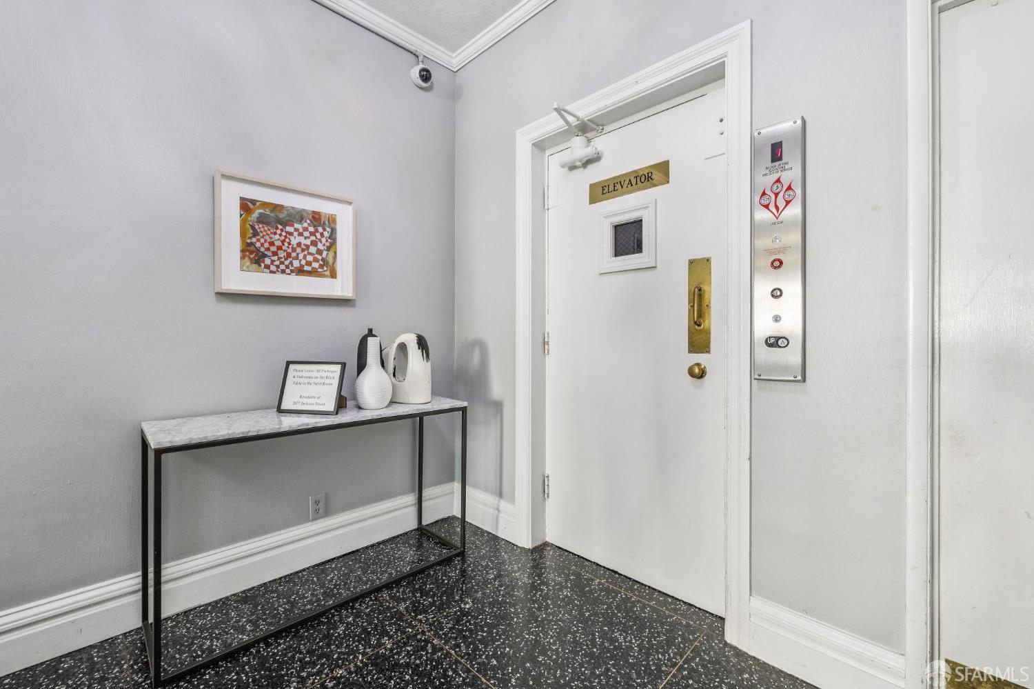 Detail Gallery Image 20 of 22 For 2077 Jackson St #7,  San Francisco,  CA 94109 - 1 Beds | 1 Baths