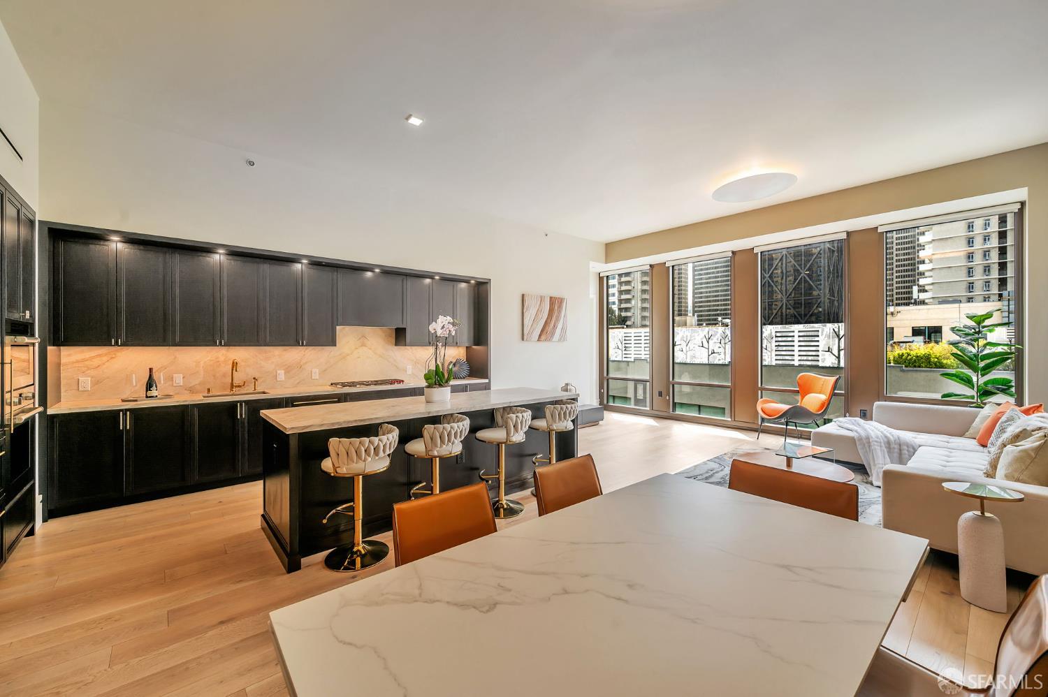 Photo #9: 426109816 Listing: Photo #9