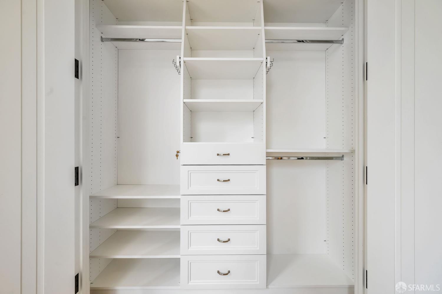 Photo #35: 426109816 Listing: Photo #35