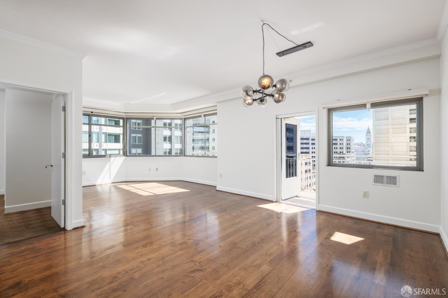 Detail Gallery Image 5 of 45 For 246 2nd St #1006,  San Francisco,  CA 94105 - 2 Beds | 2 Baths