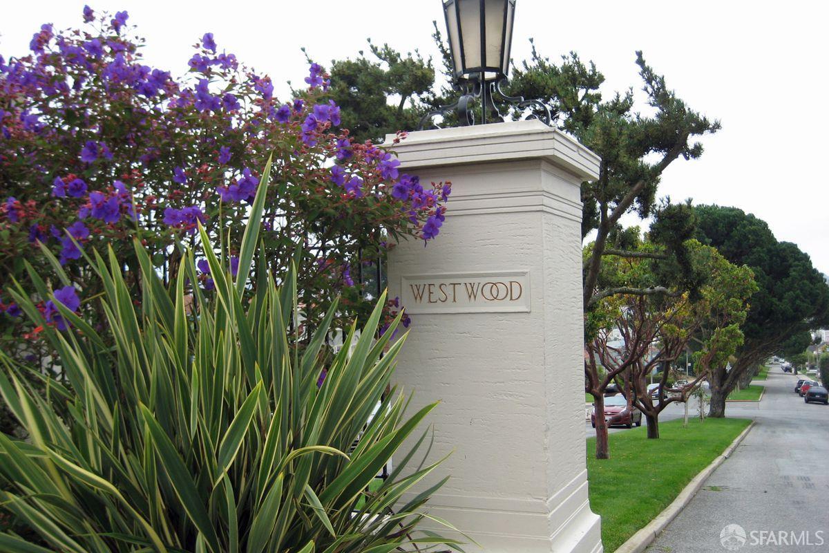 Detail Gallery Image 3 of 67 For 840 Faxon Ave, San Francisco,  CA 94112 - 4 Beds | 3/1 Baths