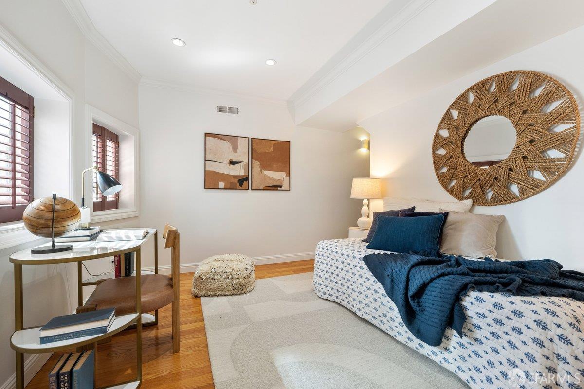 Detail Gallery Image 33 of 67 For 840 Faxon Ave, San Francisco,  CA 94112 - 4 Beds | 3/1 Baths