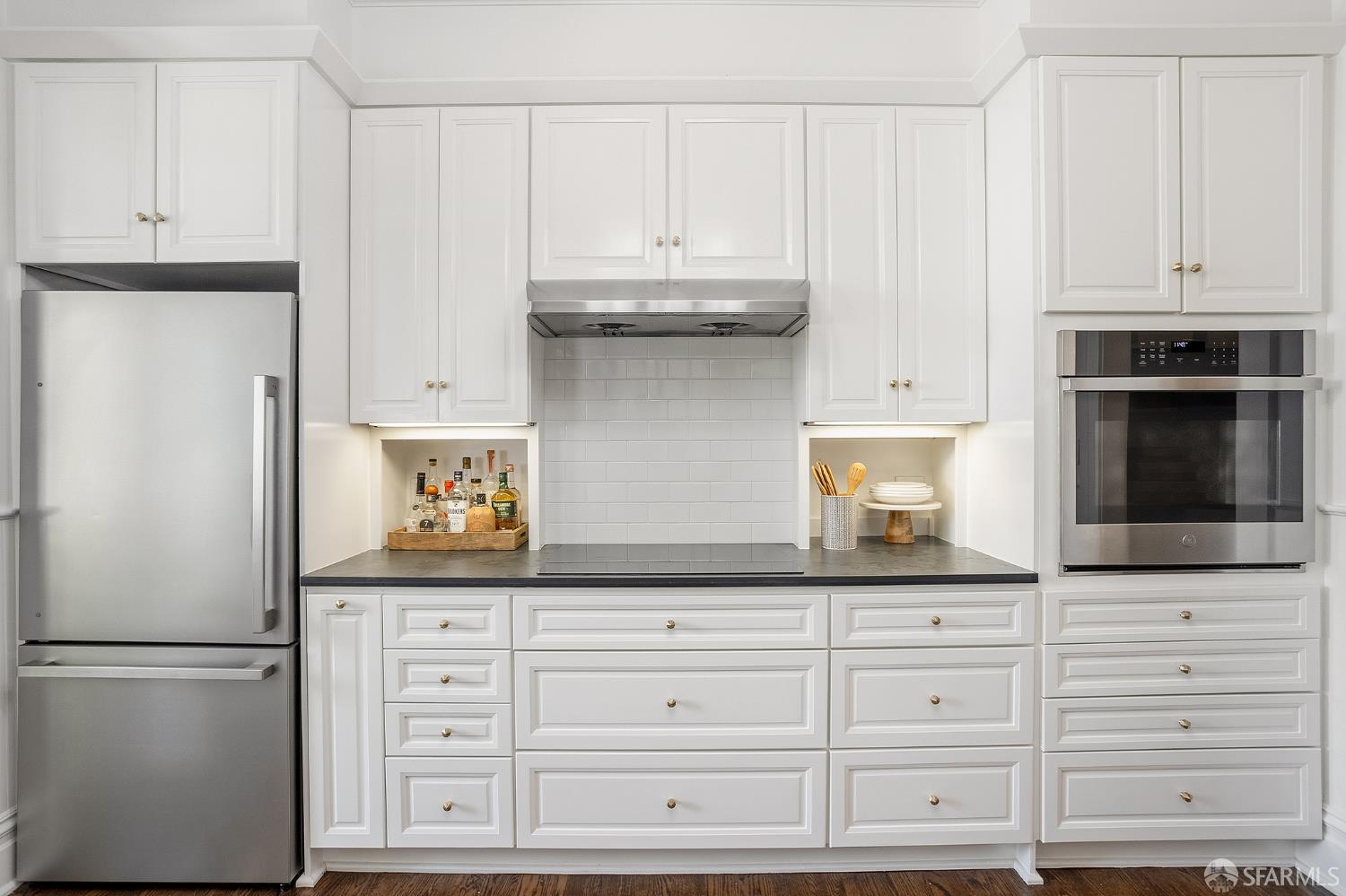 Photo #20: 426110054 Listing: Photo #20