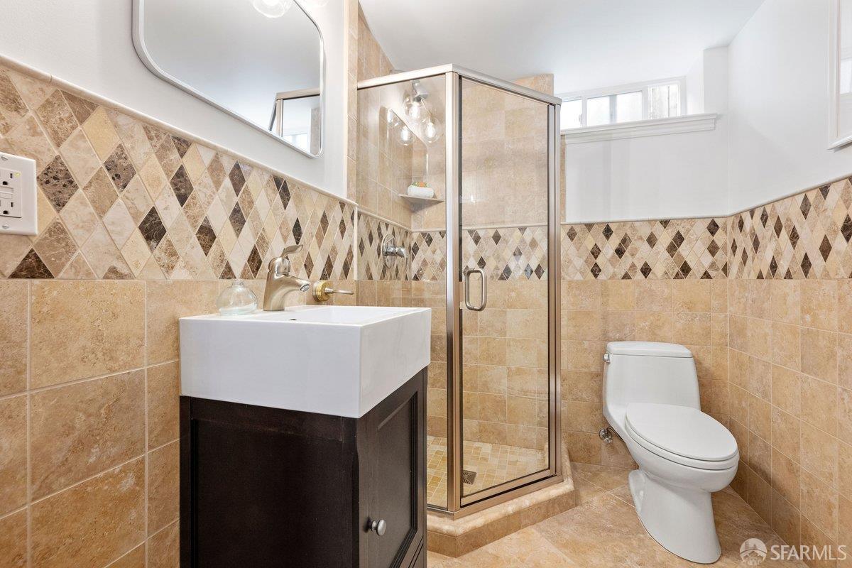 Detail Gallery Image 34 of 67 For 840 Faxon Ave, San Francisco,  CA 94112 - 4 Beds | 3/1 Baths