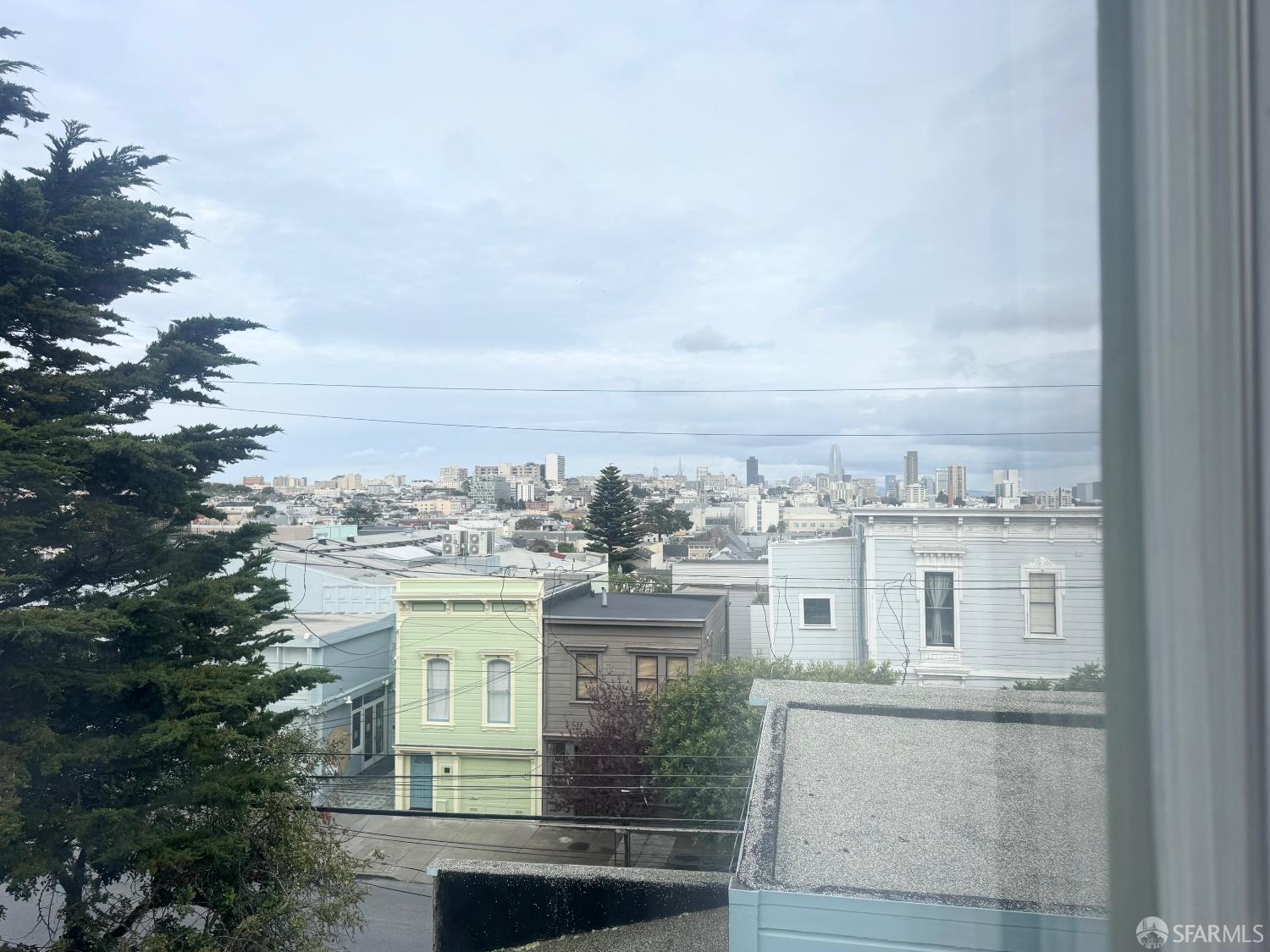 Detail Gallery Image 11 of 34 For 2710 Sutter St, San Francisco,  CA 94115 - 2 Beds | 1 Baths