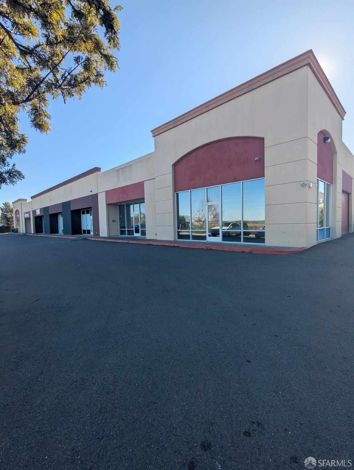 Detail Gallery Image 2 of 19 For 2201 W 10th St #B,  Antioch,  CA 94509 - – Beds | – Baths