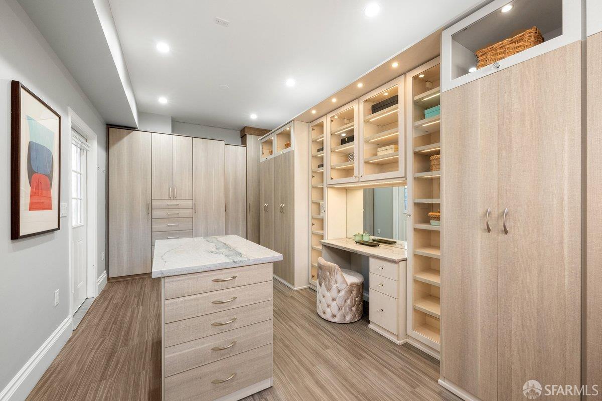 Detail Gallery Image 32 of 67 For 840 Faxon Ave, San Francisco,  CA 94112 - 4 Beds | 3/1 Baths