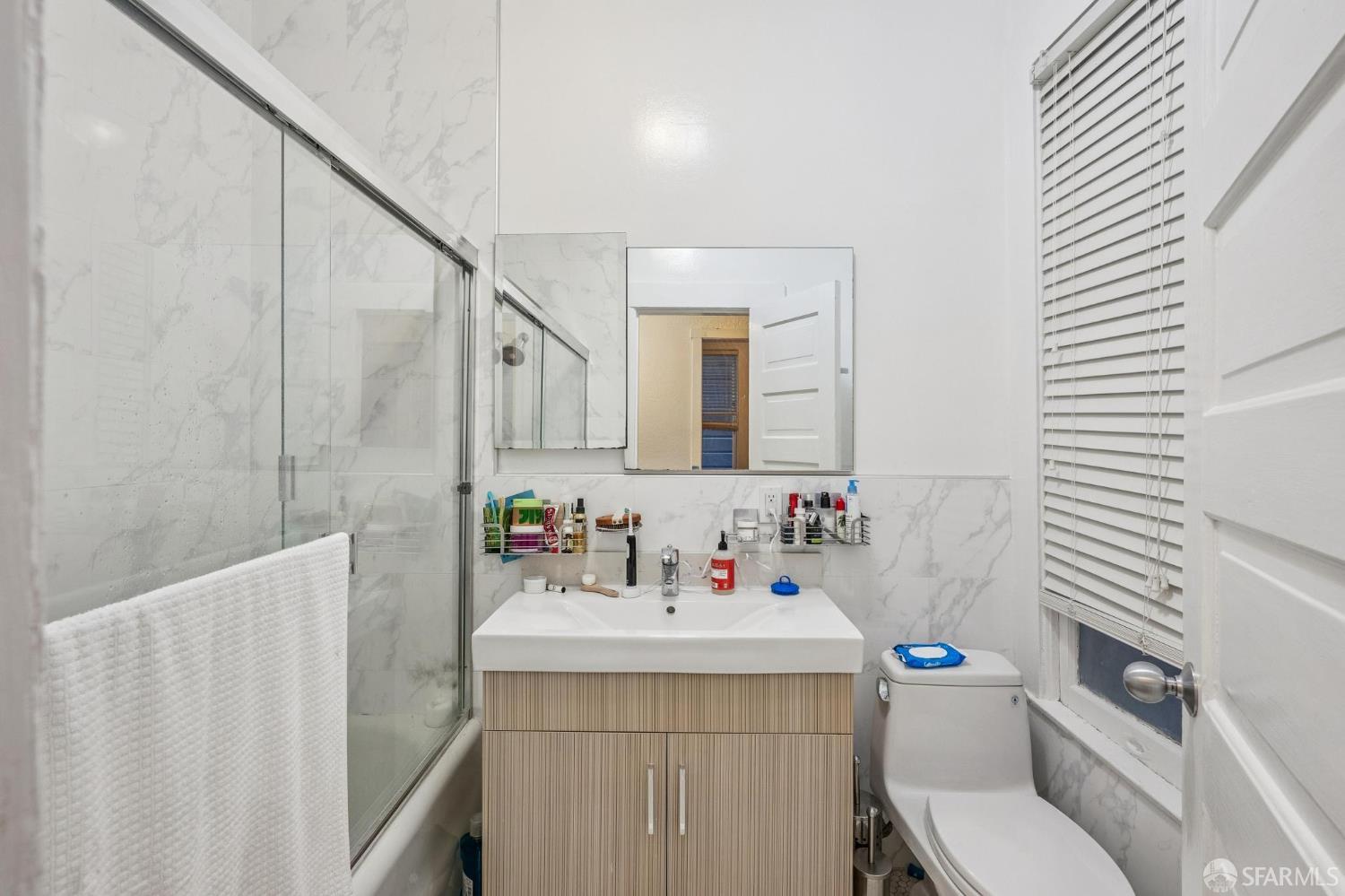 Detail Gallery Image 14 of 61 For 2870 Sacramento St, San Francisco,  CA 94115 - – Beds | – Baths