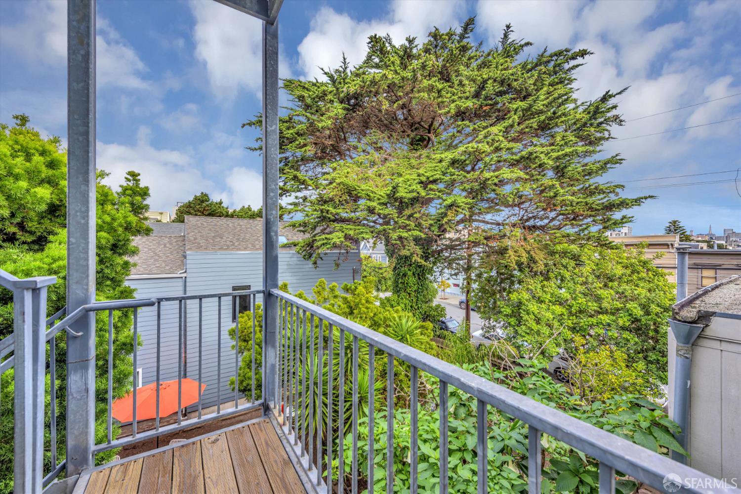 Detail Gallery Image 20 of 34 For 2710 Sutter St, San Francisco,  CA 94115 - 2 Beds | 1 Baths