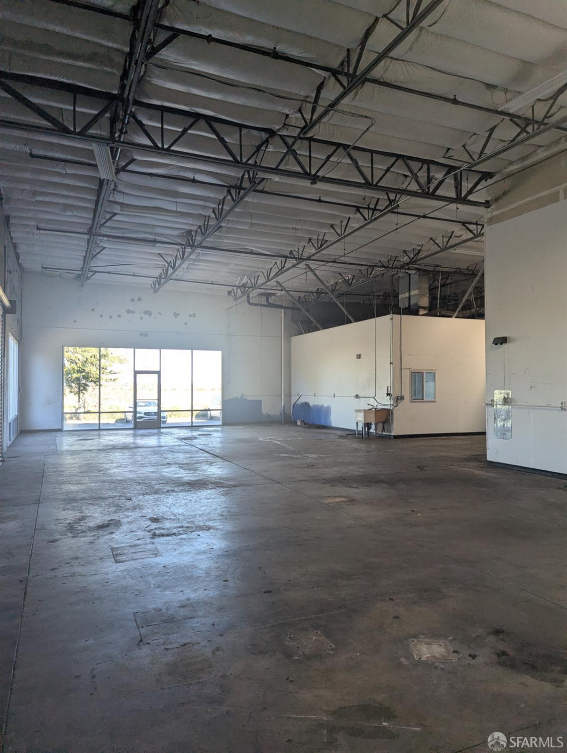 Detail Gallery Image 8 of 19 For 2201 W 10th St #B,  Antioch,  CA 94509 - – Beds | – Baths