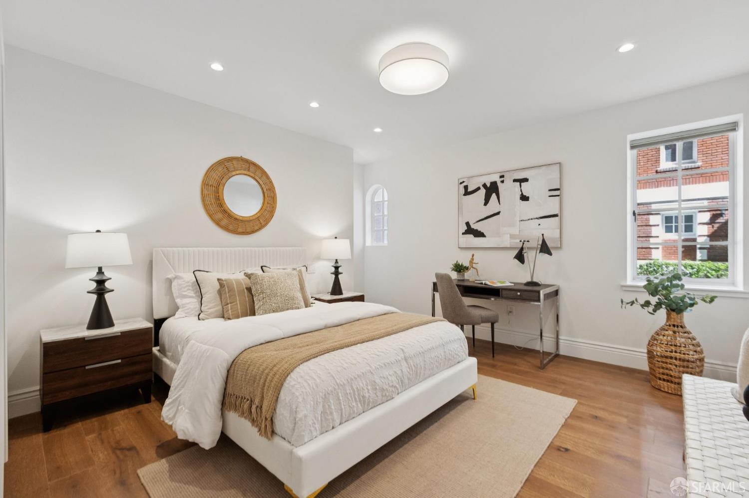 Detail Gallery Image 30 of 42 For 1830 Jackson St #I,  San Francisco,  CA 94109 - 2 Beds | 2 Baths