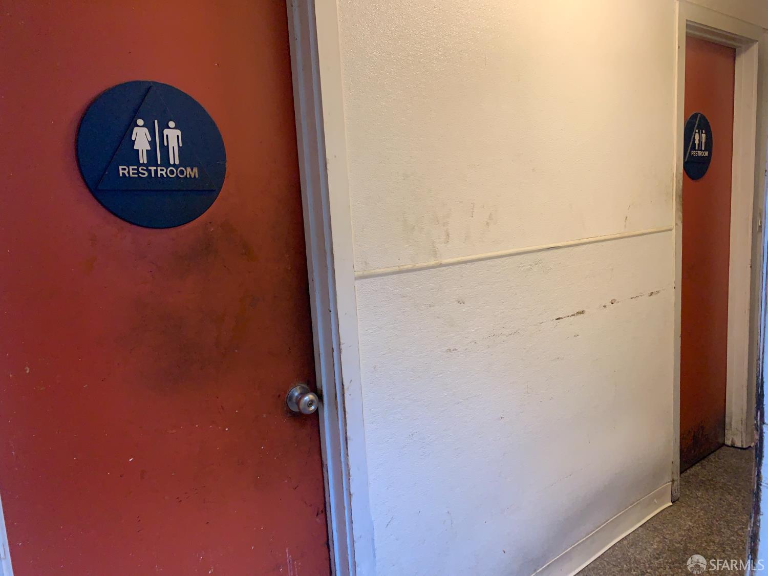 Detail Gallery Image 7 of 10 For 917 Taraval St, San Francisco,  CA 94116 - – Beds | – Baths