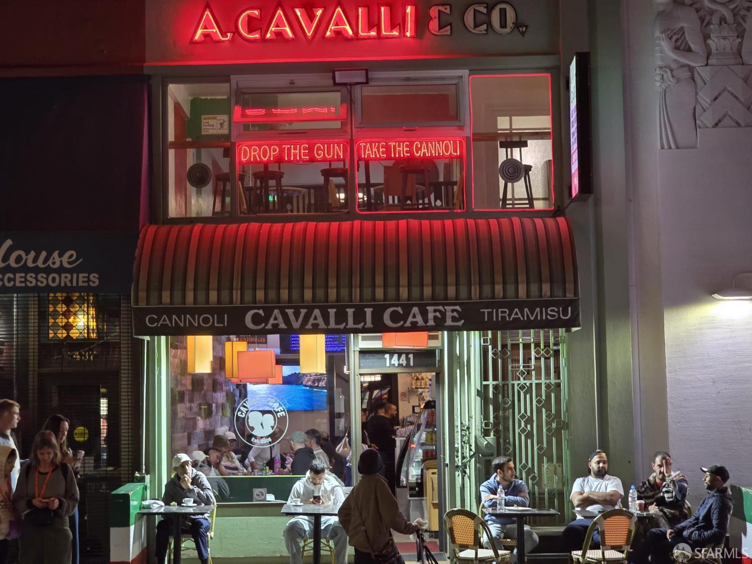 Detail Gallery Image 40 of 49 For 165 Valparaiso St, San Francisco,  CA 94133 - 4 Beds | 3 Baths