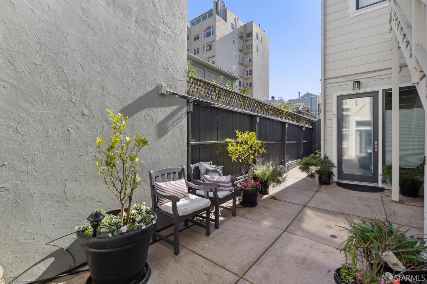 Detail Gallery Image 51 of 57 For 2217 Pacific Ave #4,  San Francisco,  CA 94115 - 2 Beds | 1 Baths