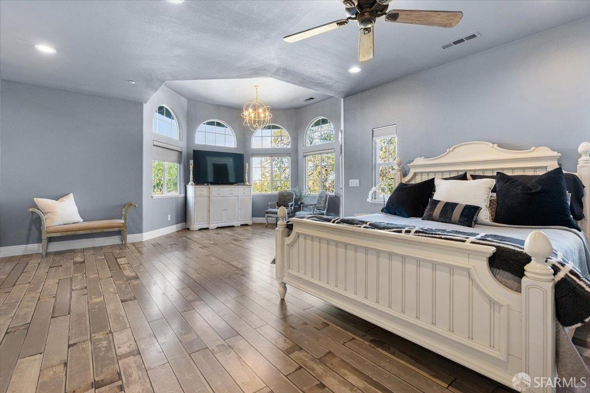 Detail Gallery Image 53 of 95 For 648 Vine Hill Way, Martinez,  CA 94553 - 4 Beds | 4/1 Baths