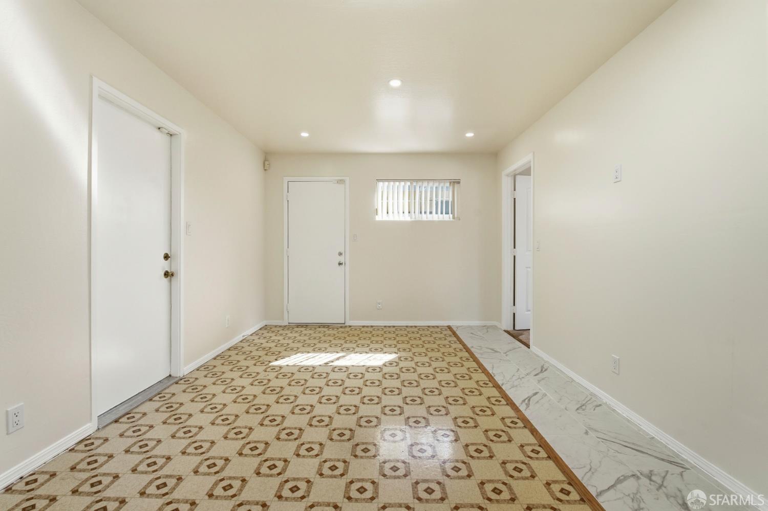 Detail Gallery Image 9 of 26 For 5880 Olinda Rd, El Sobrante,  CA 94803 - 4 Beds | 2 Baths