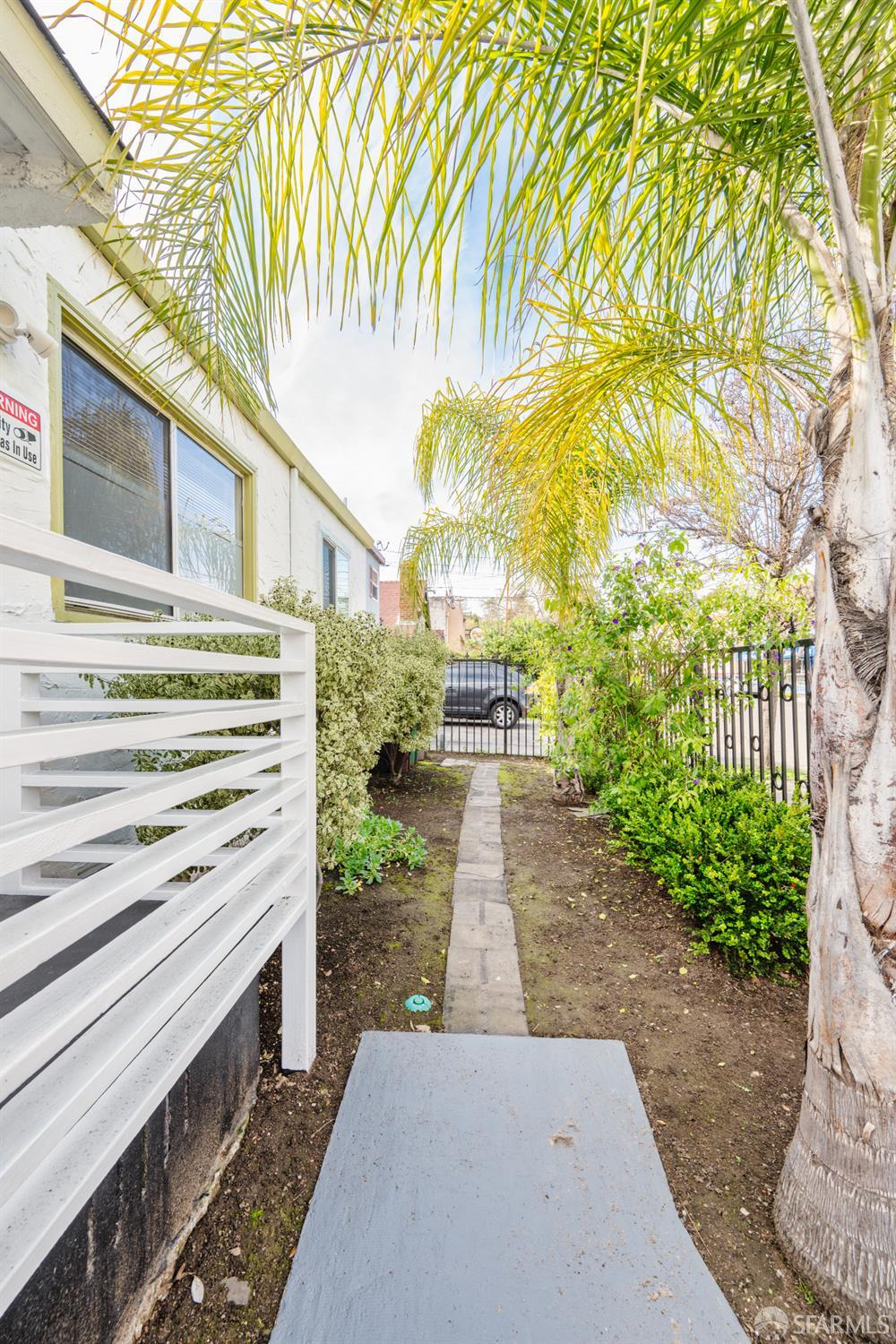 Detail Gallery Image 66 of 68 For 6029 Macarthur Blvd, Oakland,  CA 94605 - 7 Beds | 3 Baths