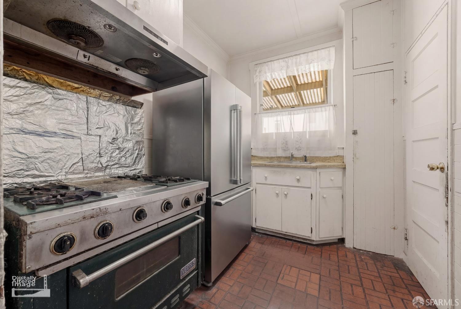 Detail Gallery Image 11 of 45 For 286 25th Ave, San Francisco,  CA 94121 - 4 Beds | 3/1 Baths