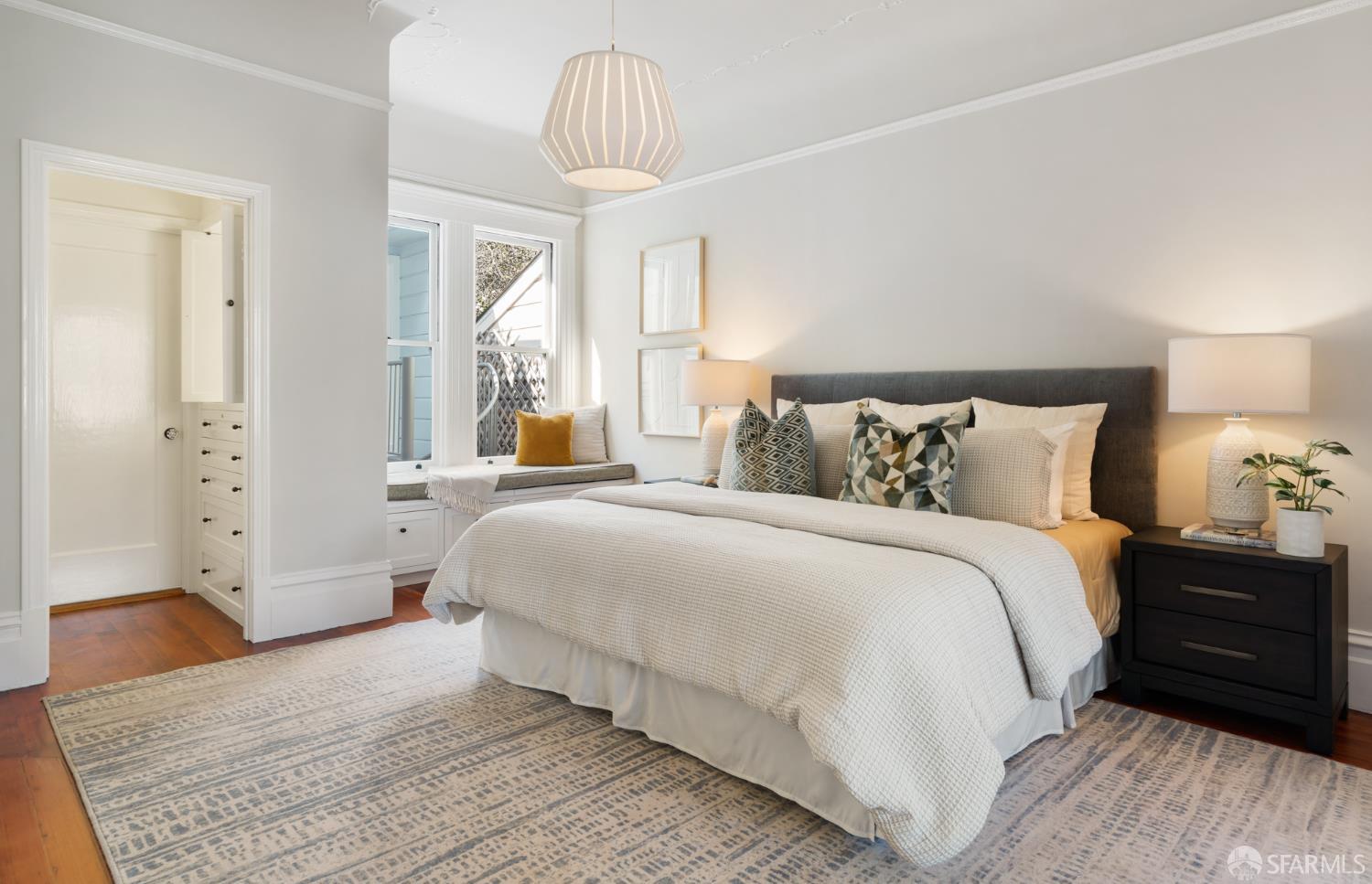 Detail Gallery Image 12 of 44 For 728 Castro St, San Francisco,  CA 94114 - 2 Beds | 2 Baths