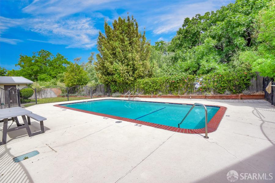 Detail Gallery Image 25 of 26 For 46728 Crawford St #17,  Fremont,  CA 94539 - 1 Beds | 1 Baths