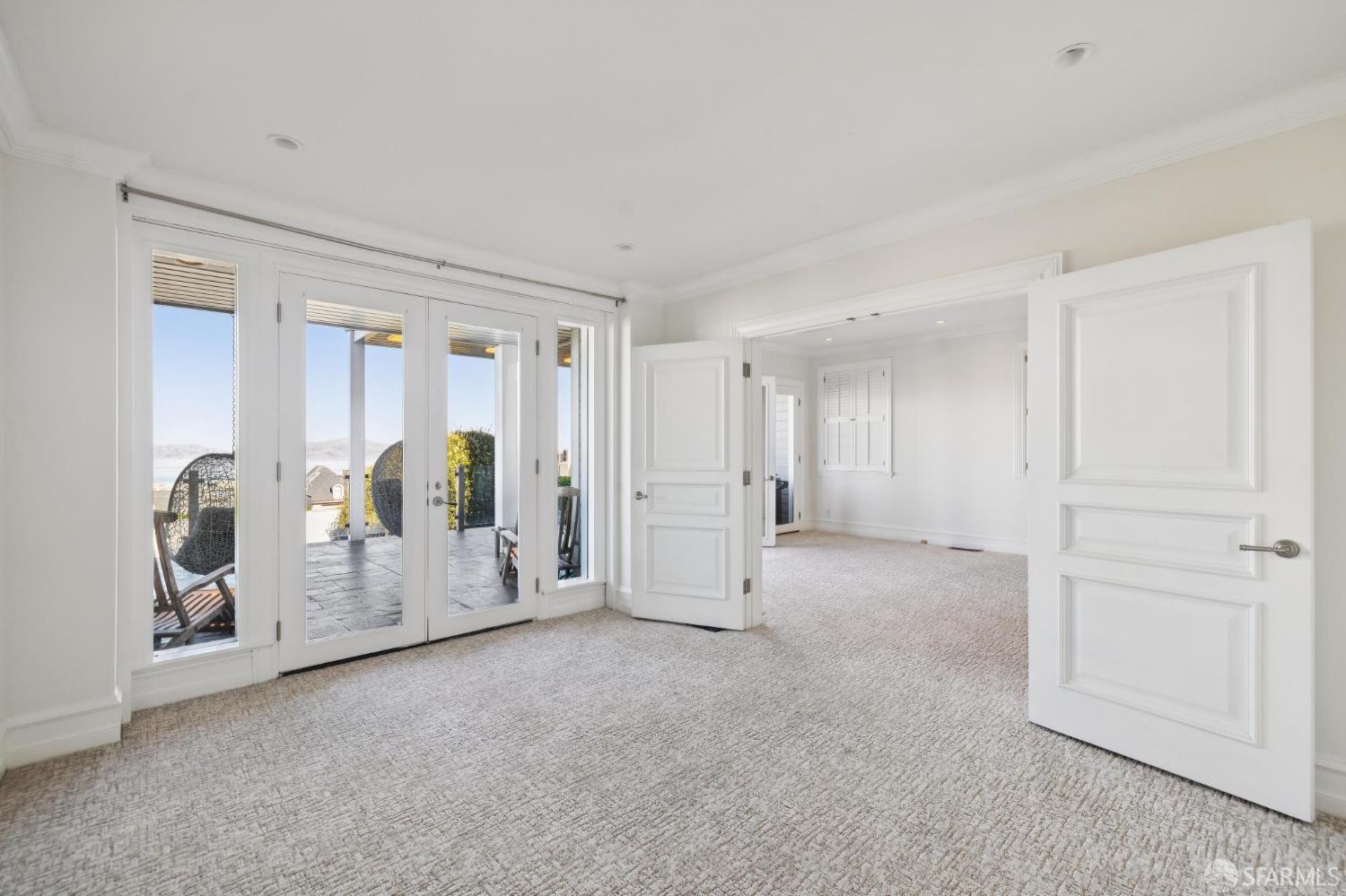 Detail Gallery Image 91 of 98 For 2336 Broadway St, San Francisco,  CA 94115 - 6 Beds | 6/1 Baths