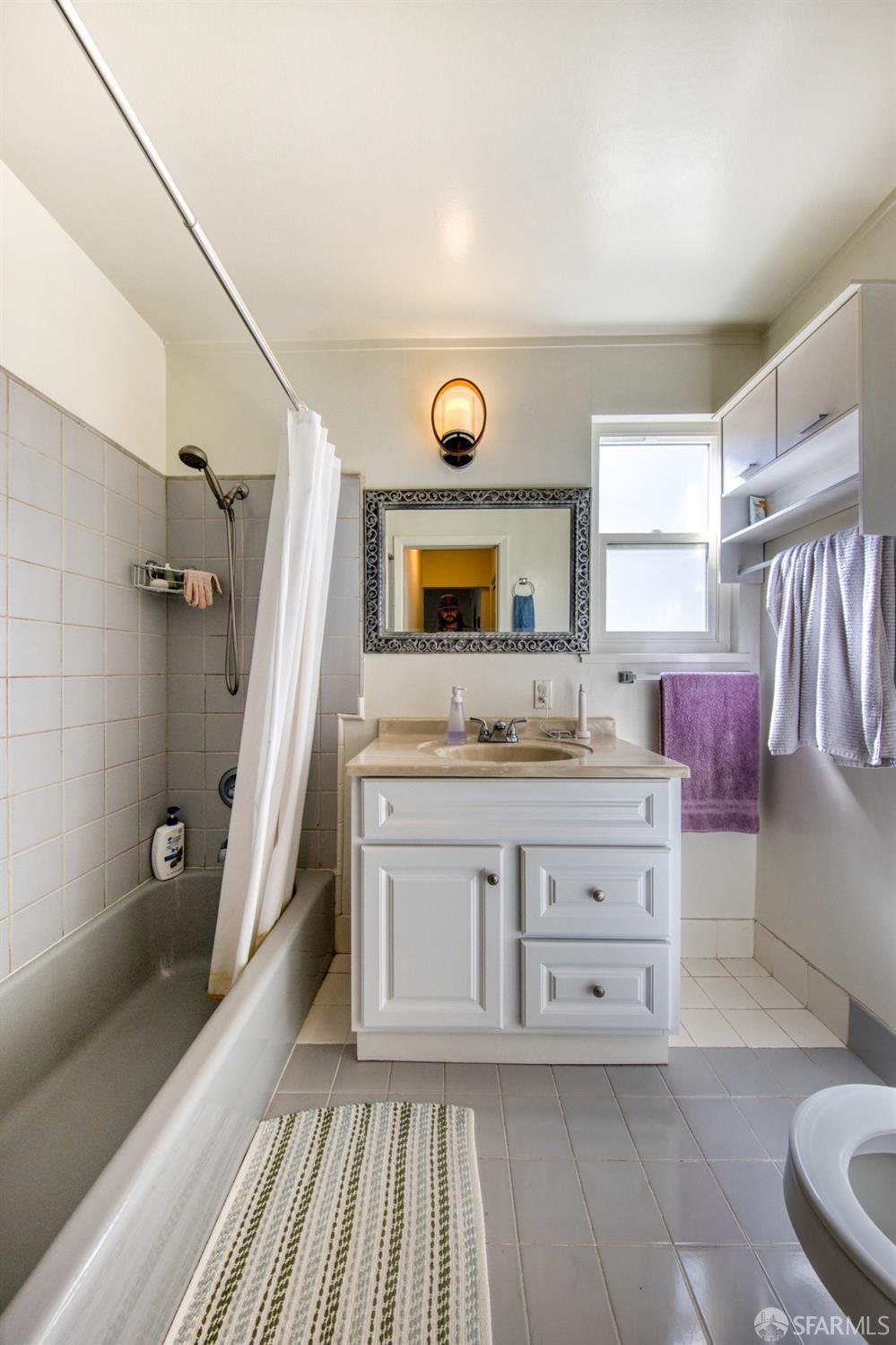 Detail Gallery Image 9 of 12 For 1801 38th Ave, San Francisco,  CA 94122 - – Beds | – Baths