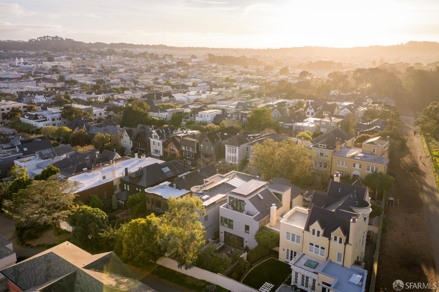 Detail Gallery Image 34 of 37 For 10 5th Ave, San Francisco,  CA 94118 - 7 Beds | 4/2 Baths