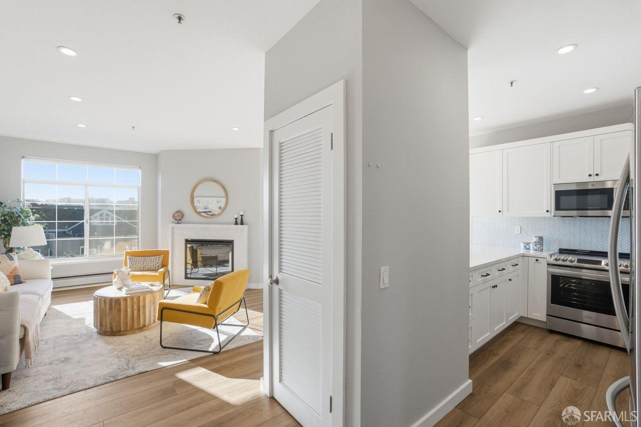 Detail Gallery Image 5 of 54 For 2060 Sutter St #502,  San Francisco,  CA 94115 - 2 Beds | 2 Baths
