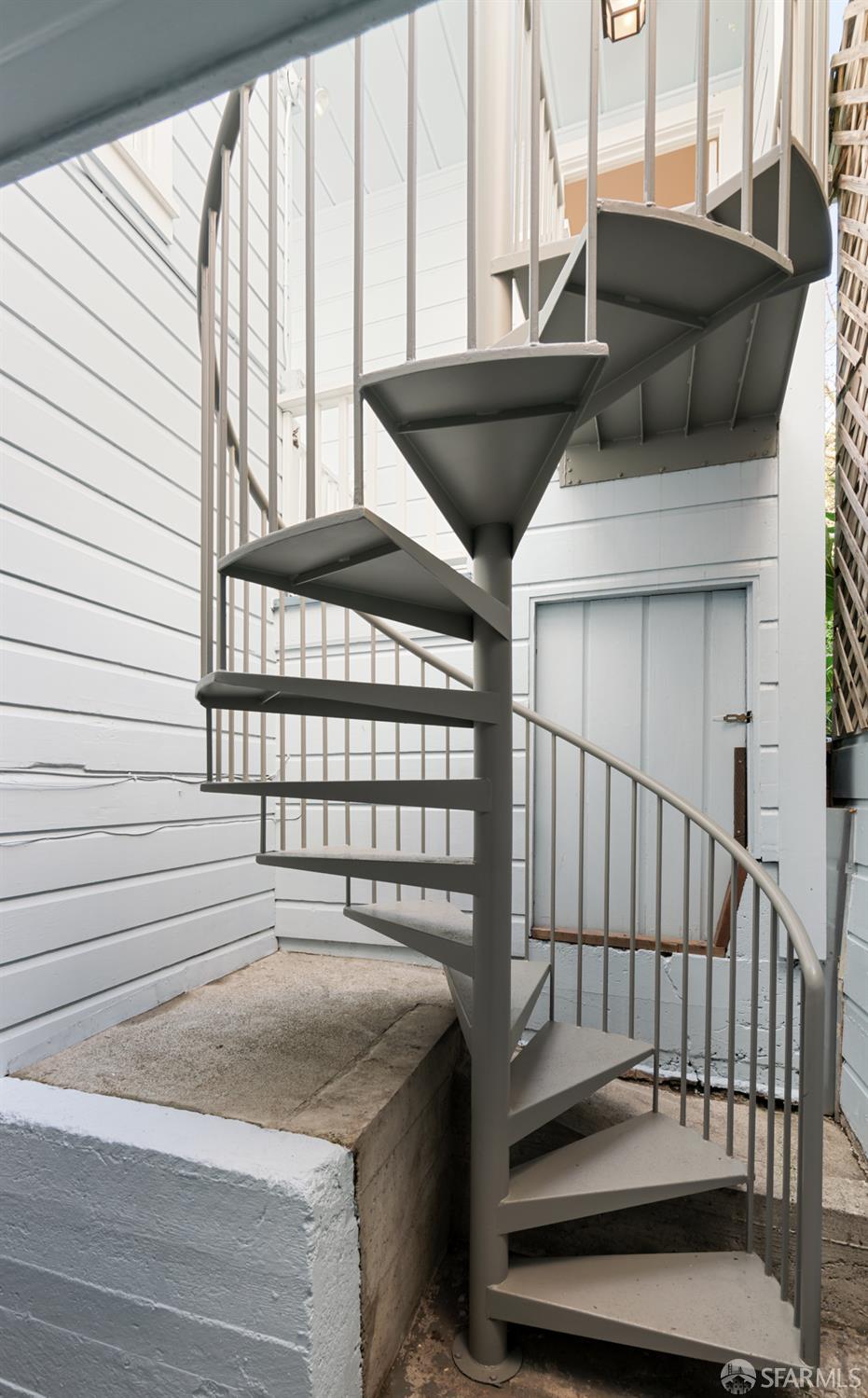 Detail Gallery Image 38 of 44 For 728 Castro St, San Francisco,  CA 94114 - 2 Beds | 2 Baths