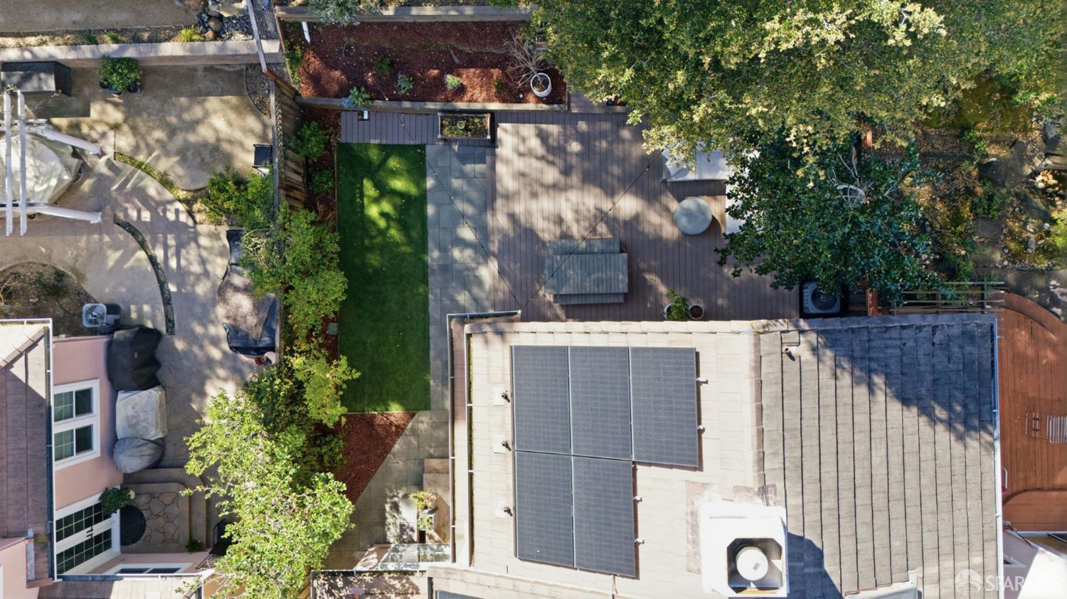 Detail Gallery Image 52 of 62 For 2624 Carlmont Dr, Belmont,  CA 94002 - 3 Beds | 2/1 Baths