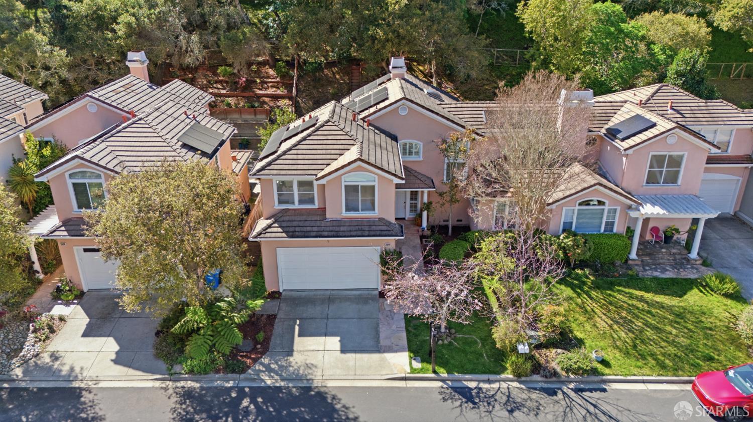 Detail Gallery Image 48 of 62 For 2624 Carlmont Dr, Belmont,  CA 94002 - 3 Beds | 2/1 Baths