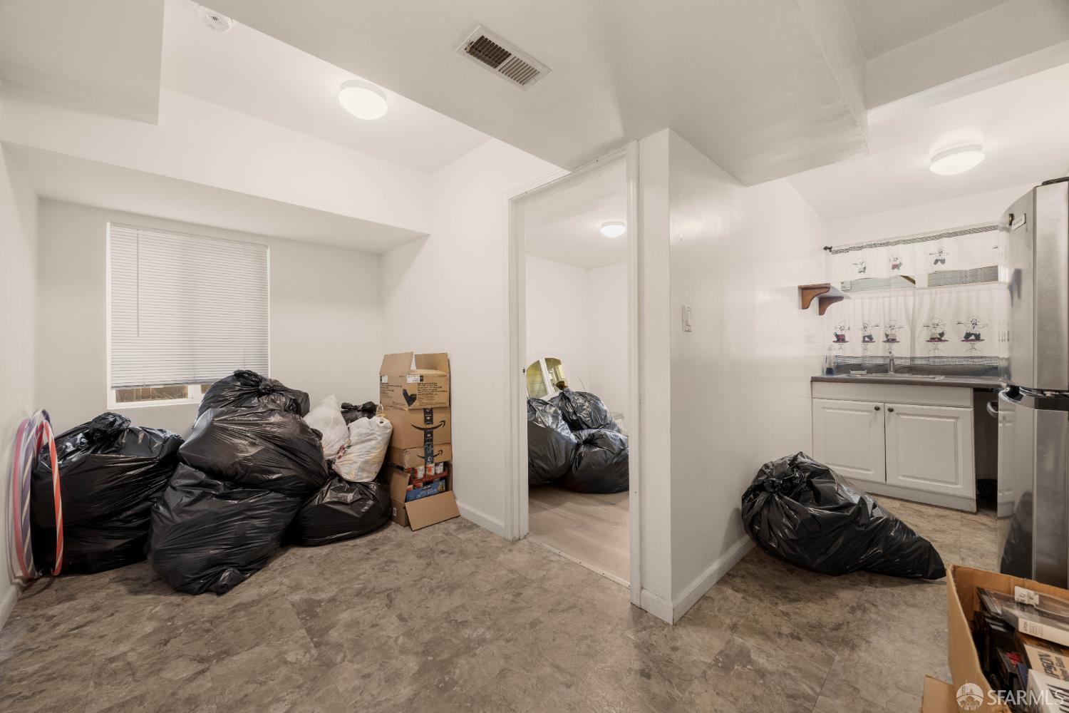 Detail Gallery Image 30 of 45 For 286 25th Ave, San Francisco,  CA 94121 - 4 Beds | 3/1 Baths