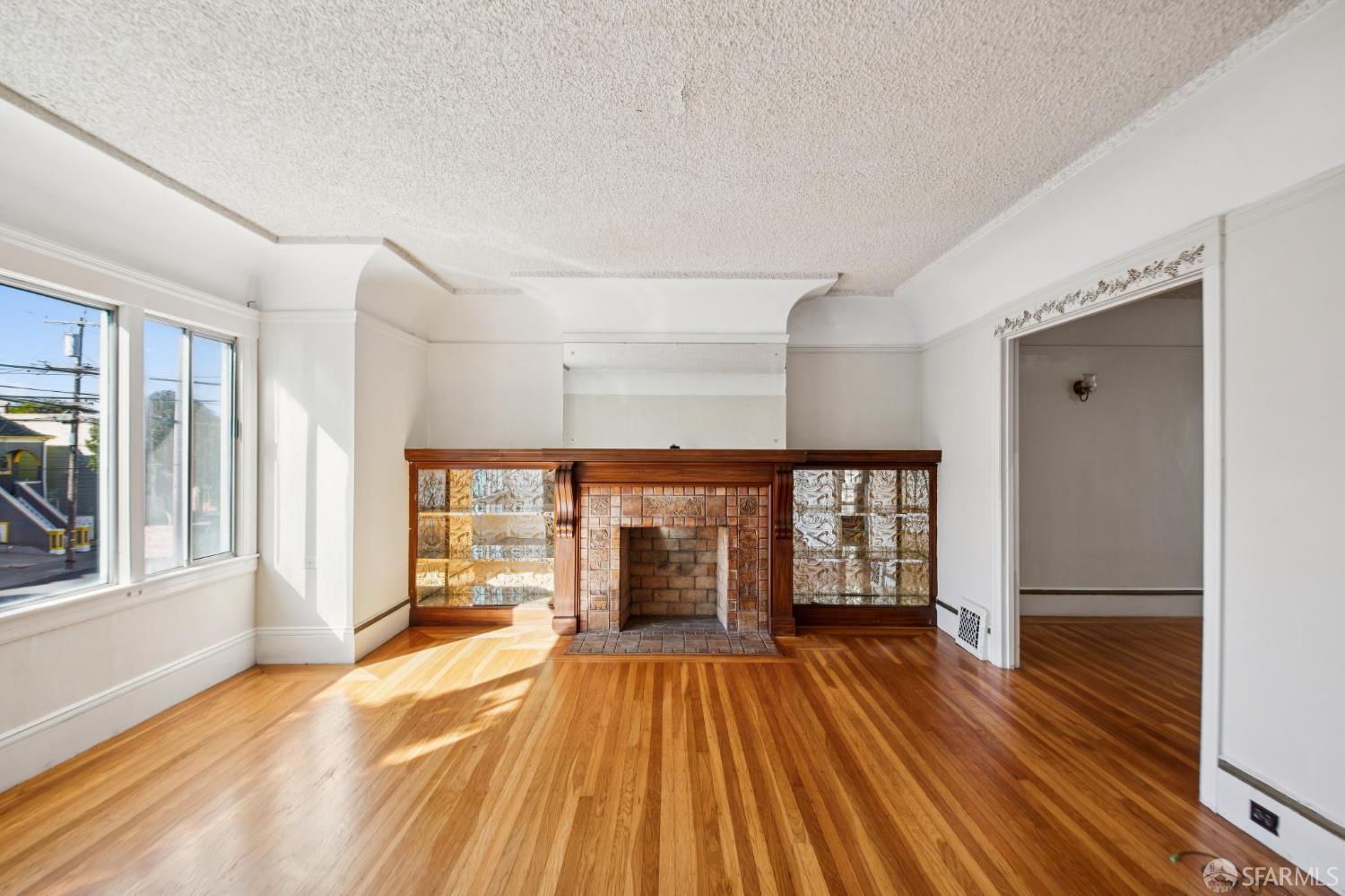 Detail Gallery Image 6 of 35 For 463 Templeton Ave, Daly City,  CA 94014 - 2 Beds | 1 Baths