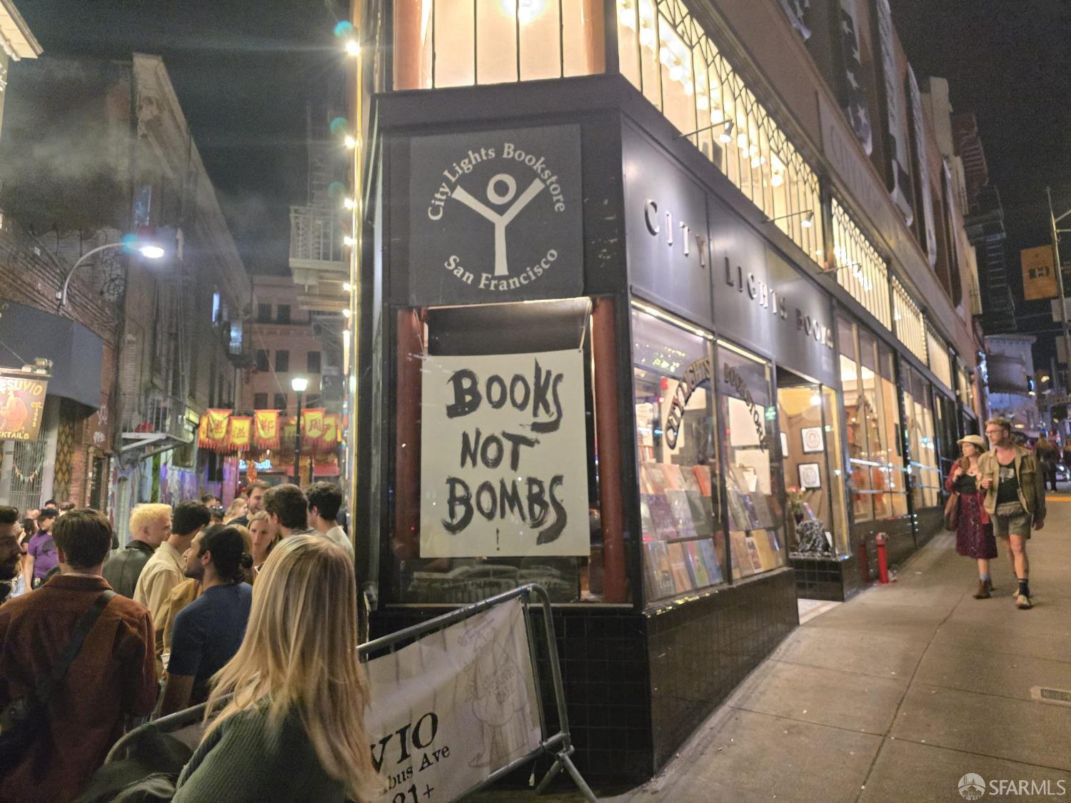 Detail Gallery Image 48 of 49 For 165 Valparaiso St, San Francisco,  CA 94133 - 4 Beds | 3 Baths