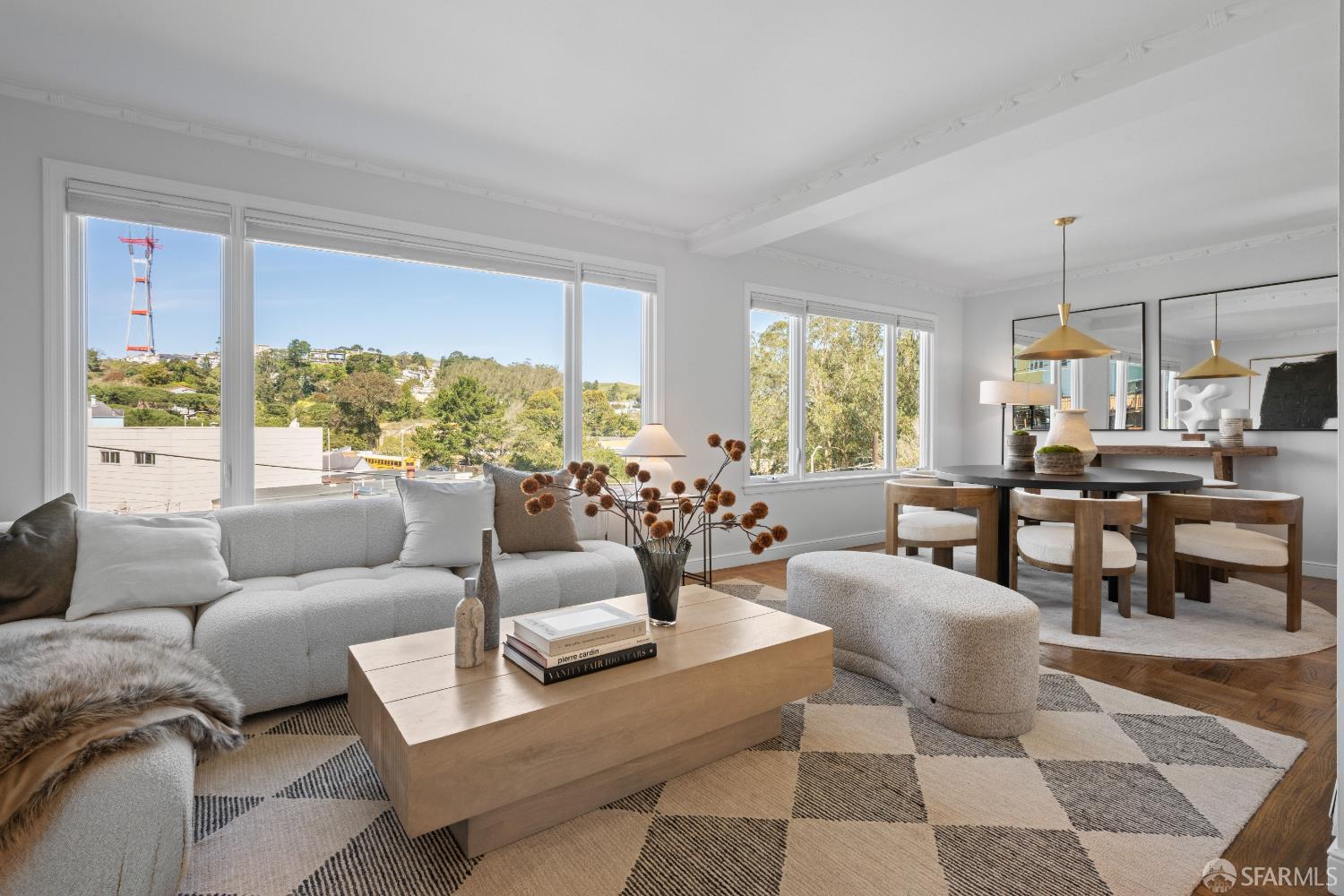 Detail Gallery Image 3 of 22 For 223 Evelyn Way, San Francisco,  CA 94127 - 3 Beds | 2 Baths