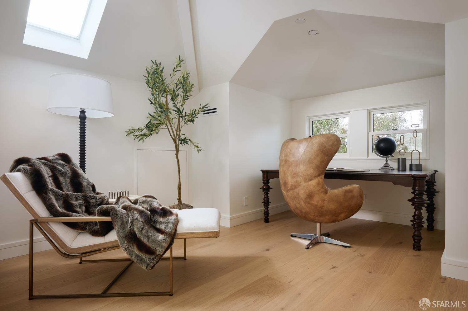 Detail Gallery Image 20 of 37 For 10 5th Ave, San Francisco,  CA 94118 - 7 Beds | 4/2 Baths