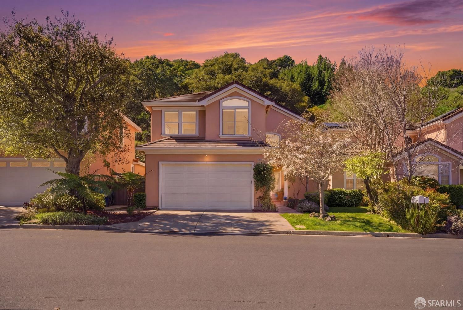 Detail Gallery Image 46 of 62 For 2624 Carlmont Dr, Belmont,  CA 94002 - 3 Beds | 2/1 Baths