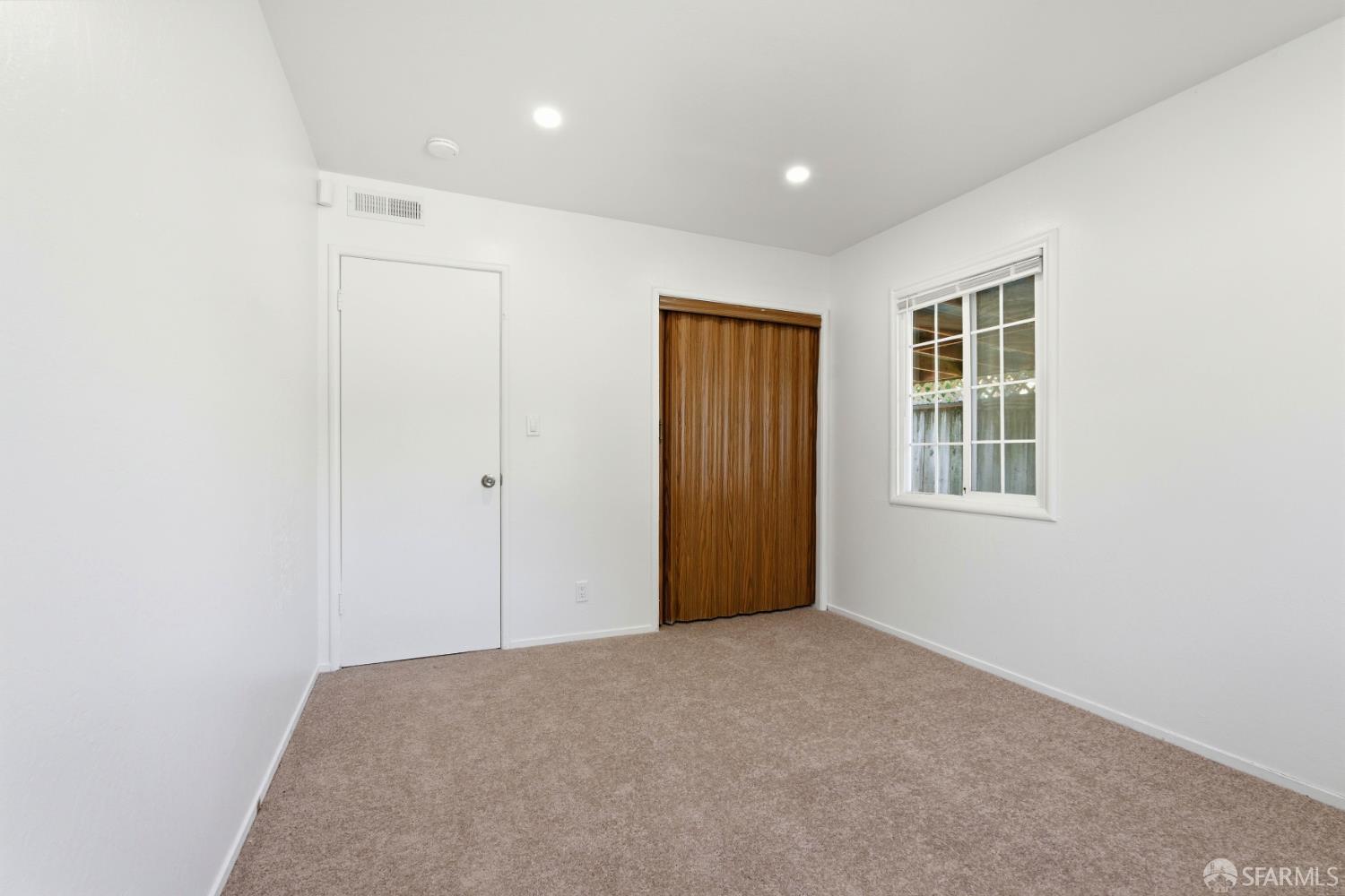 Detail Gallery Image 15 of 26 For 5880 Olinda Rd, El Sobrante,  CA 94803 - 4 Beds | 2 Baths