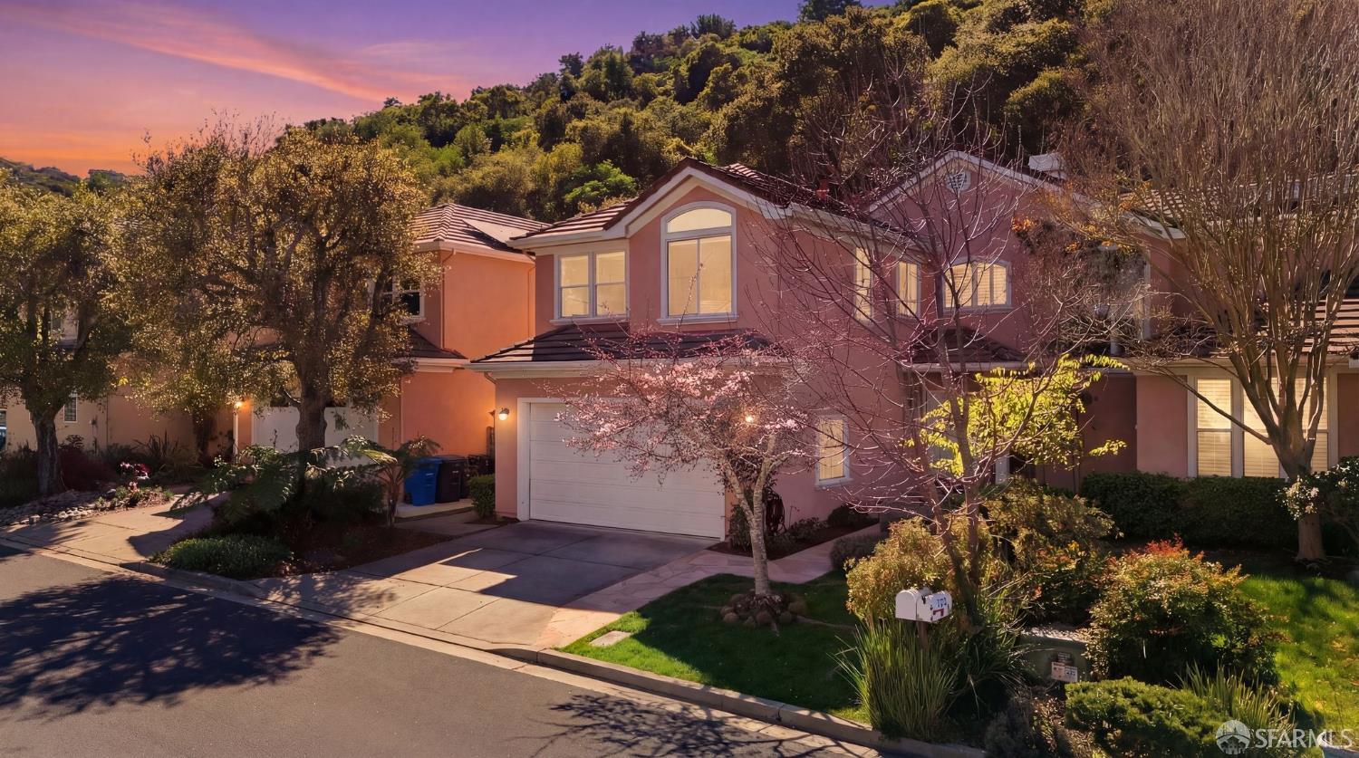 Detail Gallery Image 47 of 62 For 2624 Carlmont Dr, Belmont,  CA 94002 - 3 Beds | 2/1 Baths