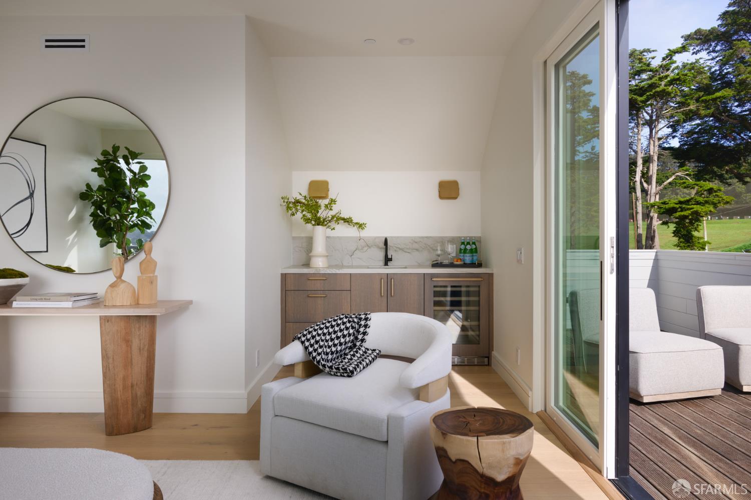 Detail Gallery Image 23 of 37 For 10 5th Ave, San Francisco,  CA 94118 - 7 Beds | 4/2 Baths