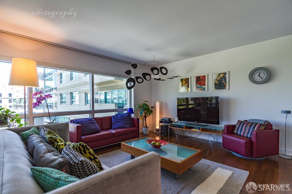 Detail Gallery Image 2 of 10 For 1388 Gough St #601,  San Francisco,  CA 94109 - 2 Beds | 2 Baths