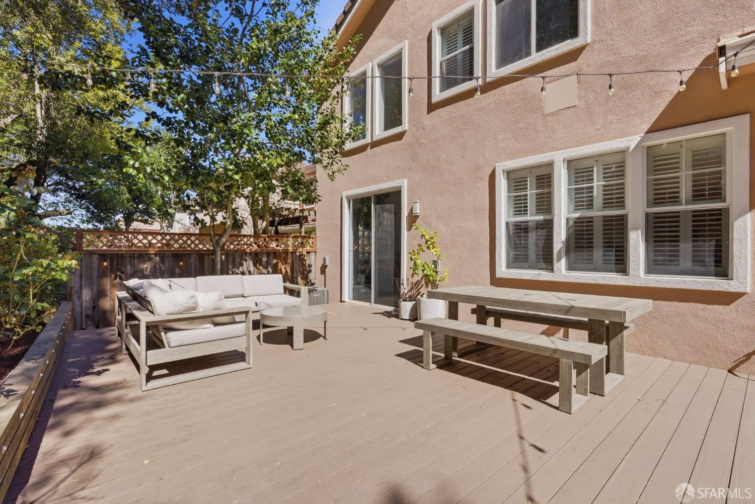 Detail Gallery Image 43 of 62 For 2624 Carlmont Dr, Belmont,  CA 94002 - 3 Beds | 2/1 Baths