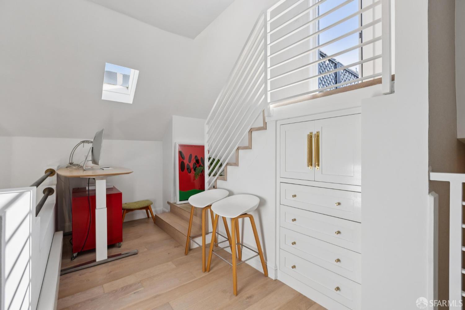 Detail Gallery Image 40 of 57 For 2217 Pacific Ave #4,  San Francisco,  CA 94115 - 2 Beds | 1 Baths