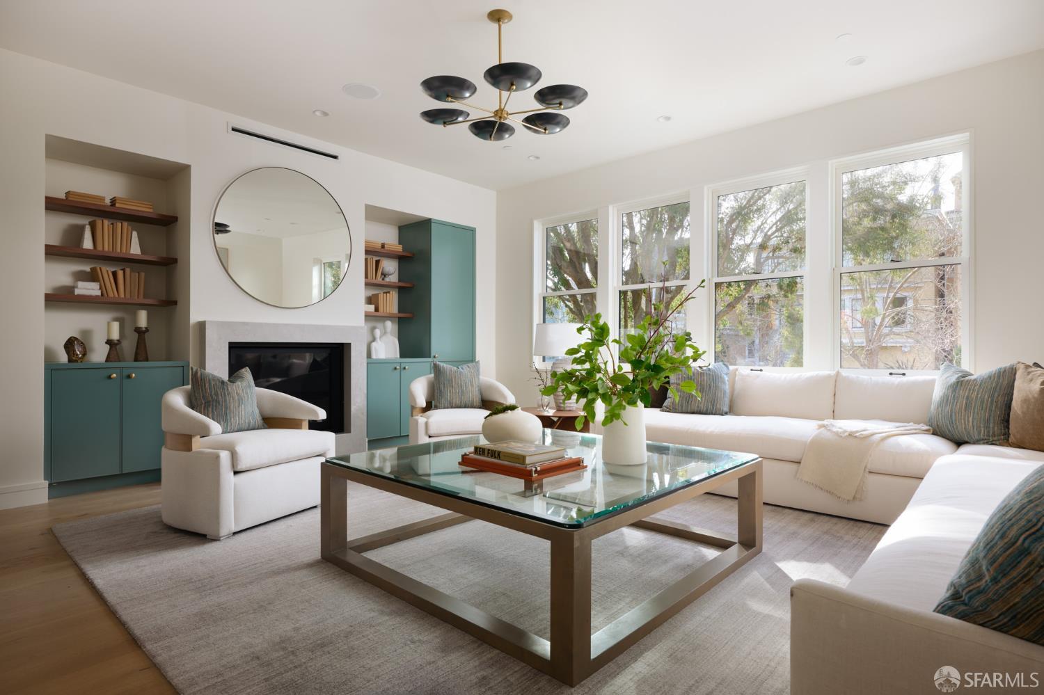 Detail Gallery Image 8 of 37 For 10 5th Ave, San Francisco,  CA 94118 - 7 Beds | 4/2 Baths