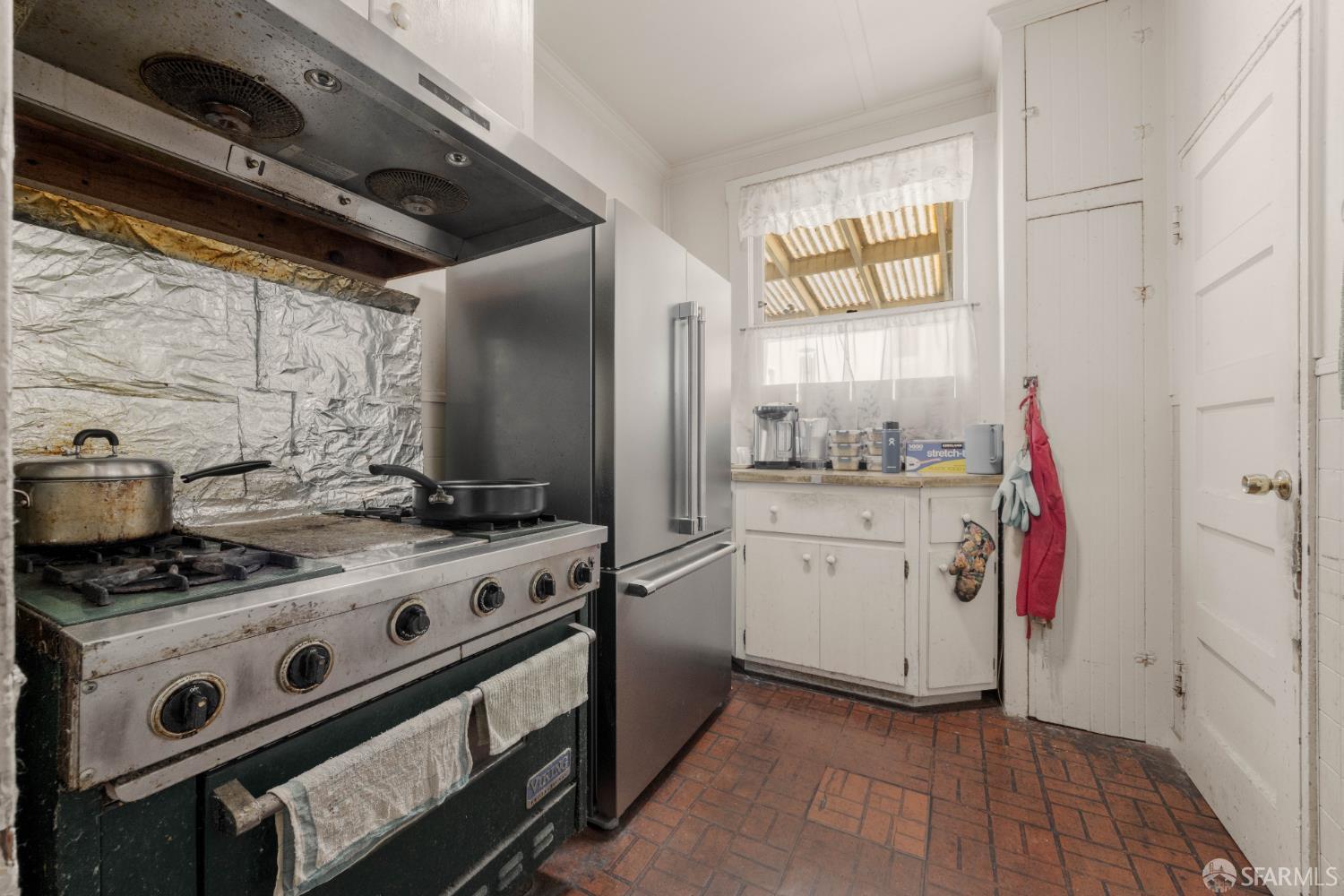 Detail Gallery Image 12 of 45 For 286 25th Ave, San Francisco,  CA 94121 - 4 Beds | 3/1 Baths